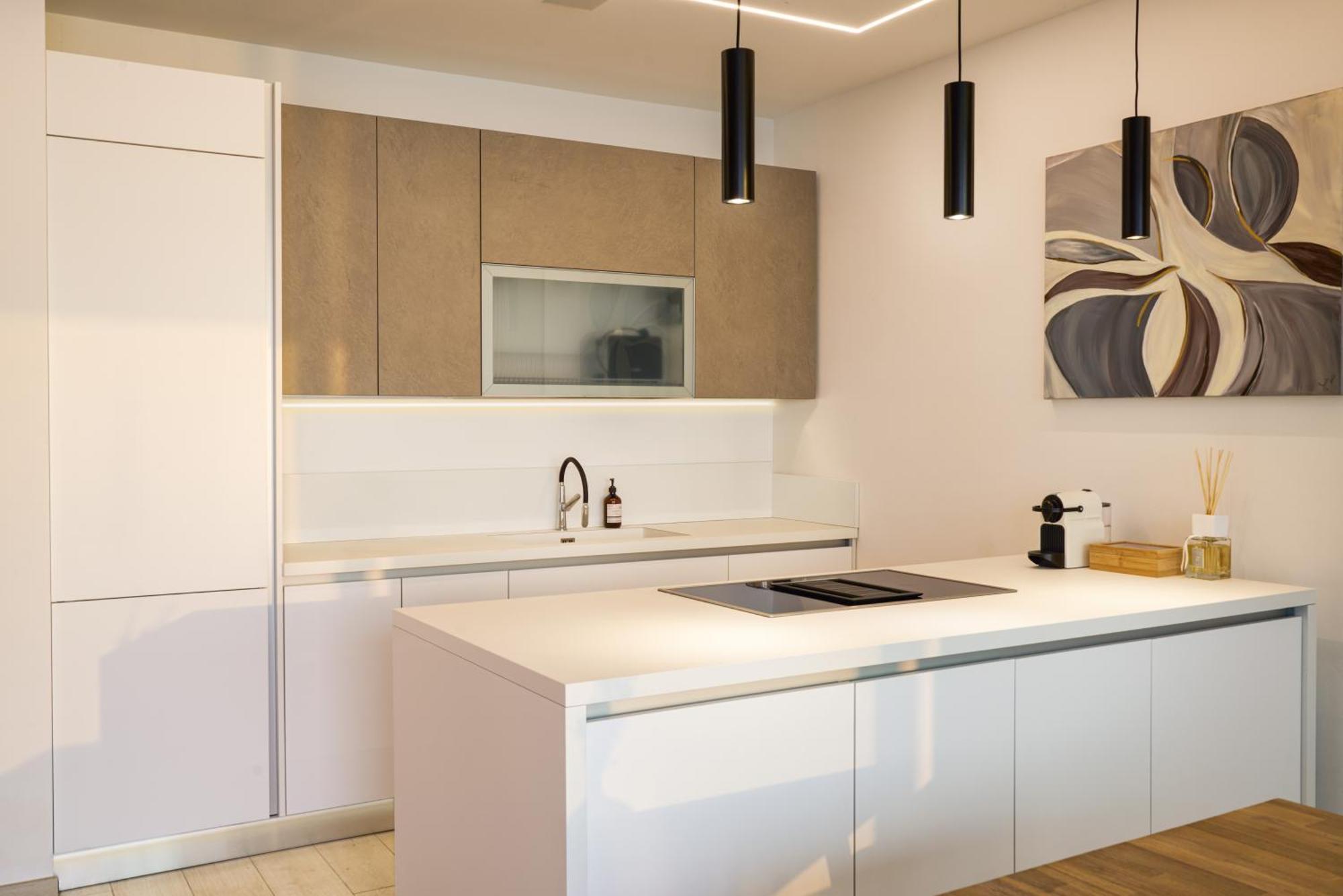Salvatorehomes - Luxurious Dreamview Waterfront Apartment In Torri Del Benaco With Pool - Casa Azura - A 5 Star Luxury Collection At Lake Garda Exterior foto